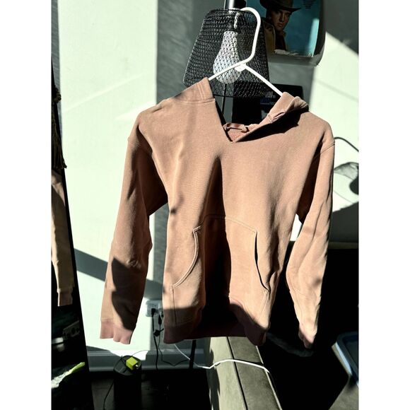 Hooded Lululemon Sweatshirt - Picture 5 of 5